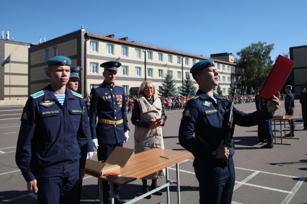 Первокурсники РВВДКУ им. В.Ф. Маргелова приняли Военную присягу