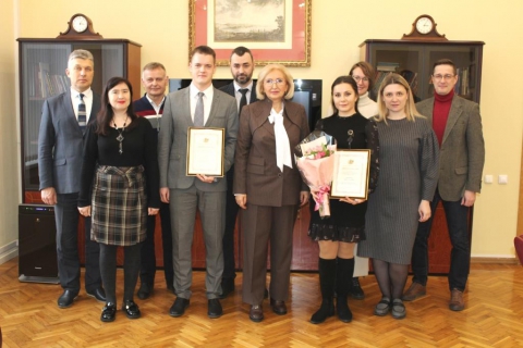 Татьяна Панфилова вручила рязанским студентам свидетельства о присуждении поощрительных премий муниципального образования